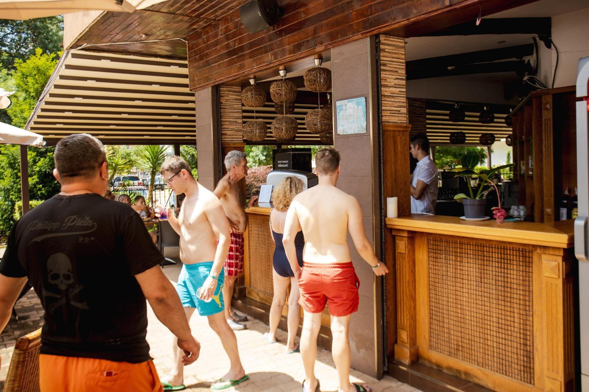K&E Studios And Apartments Sunny Beach Exterior photo