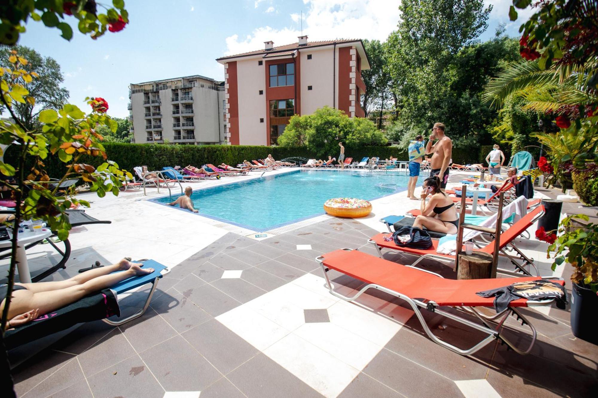 K&E Studios And Apartments Sunny Beach Exterior photo